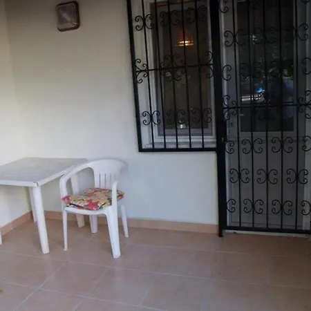 Royal Ruth Apartamento *